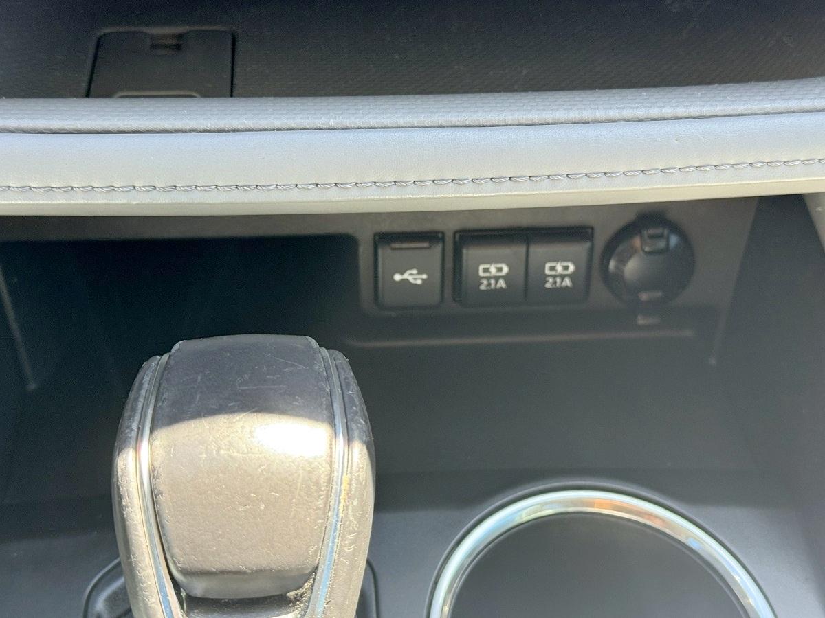Toyota Highlander XLE FWD (Natl) 2021