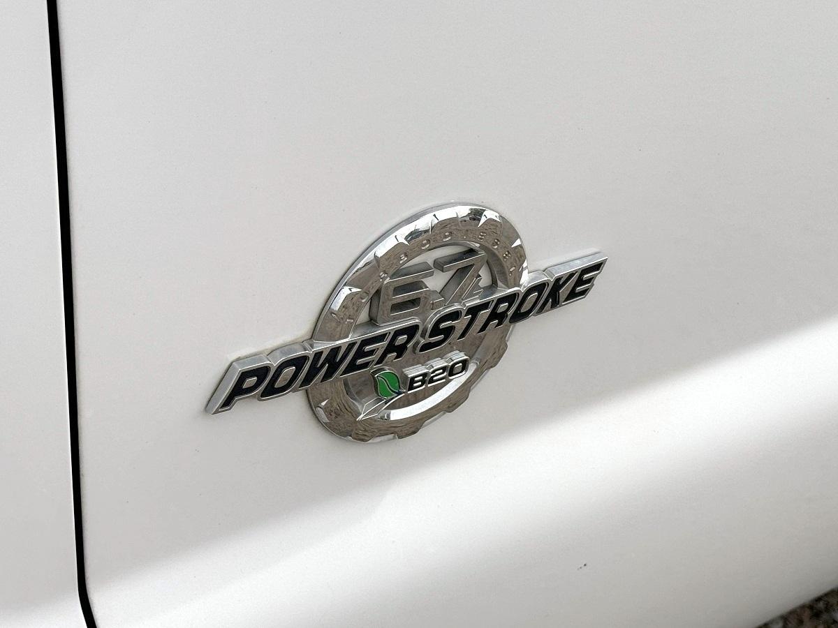 Ford Super Duty F-250 SRW  2016