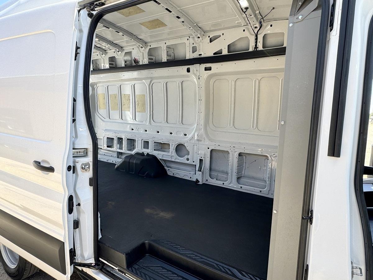 Ford Transit Cargo Van T-350 HD 148" EL Hi Rf 10360 GVWR DRW RWD 2022