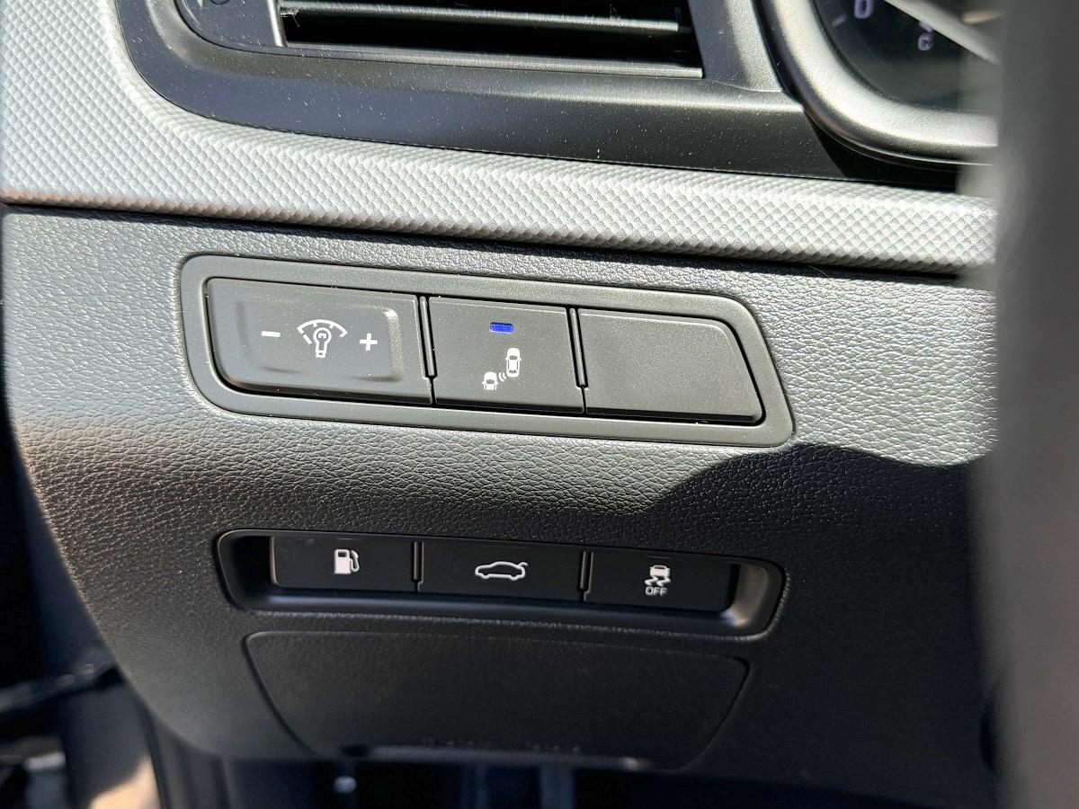 Hyundai Sonata SE 2.4L 2019
