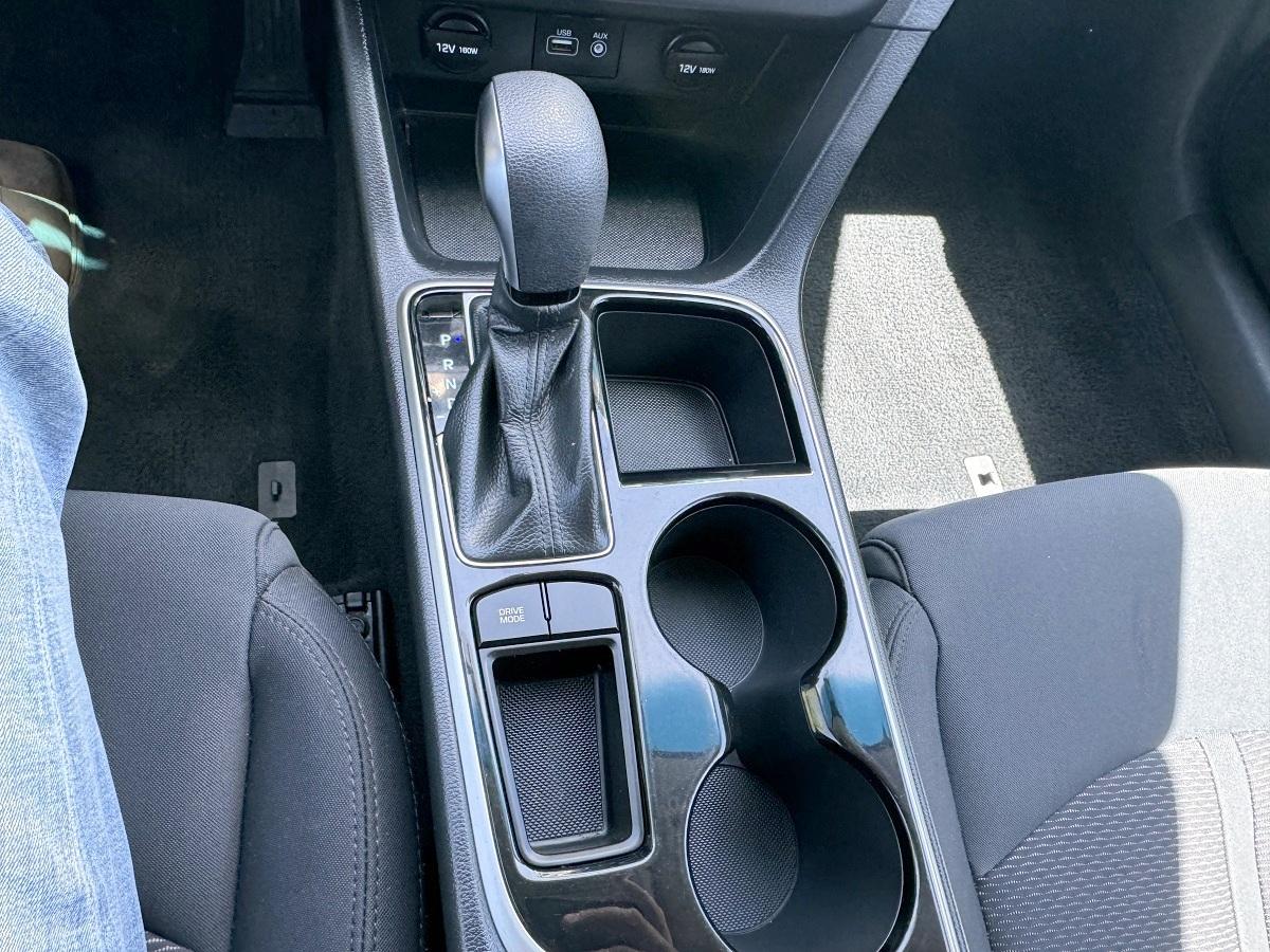Hyundai Sonata SE 2.4L 2019