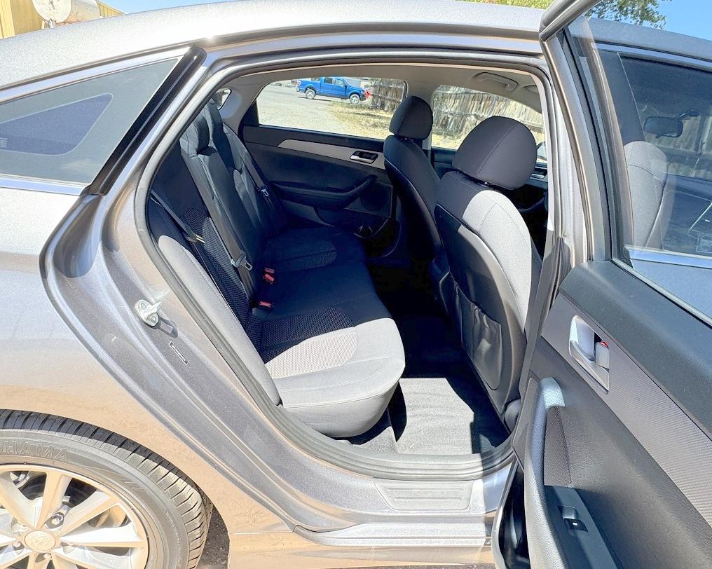 Hyundai Sonata SE 2.4L 2019