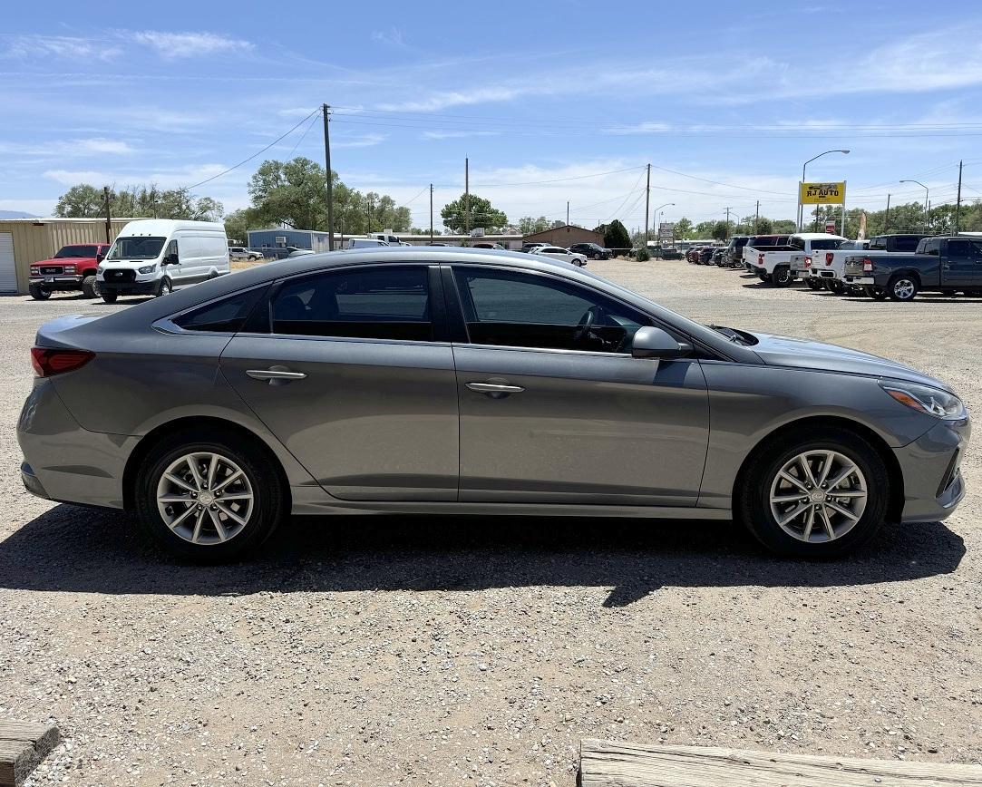 Hyundai Sonata SE 2.4L 2019