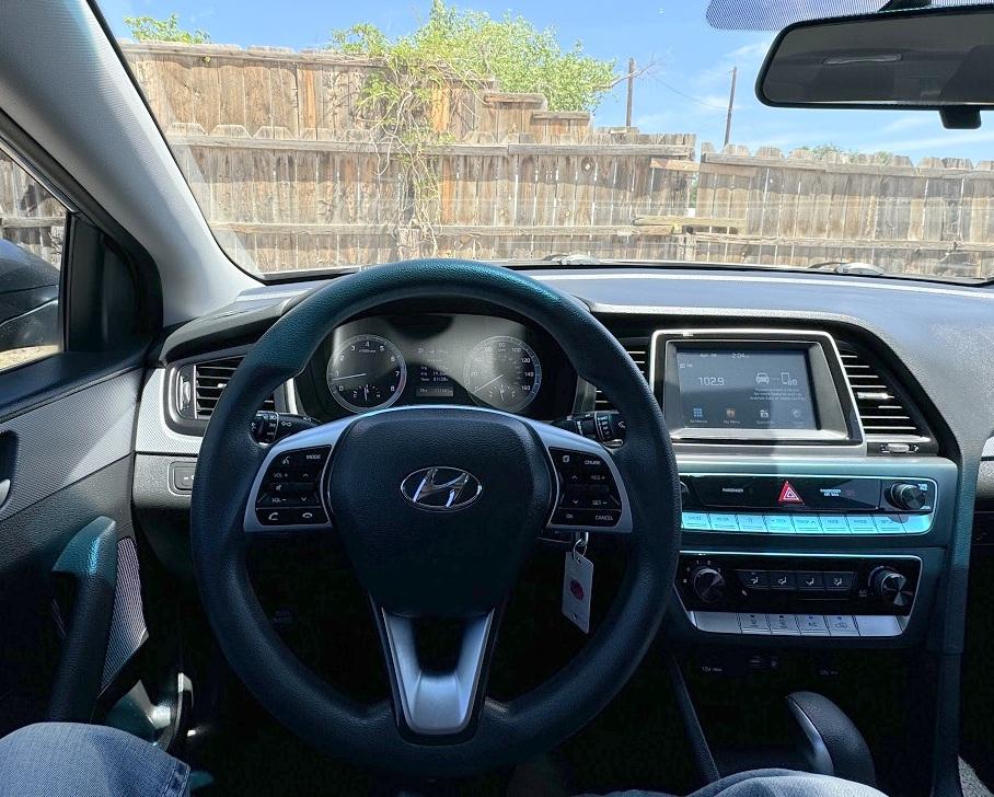 Hyundai Sonata SE 2.4L 2019