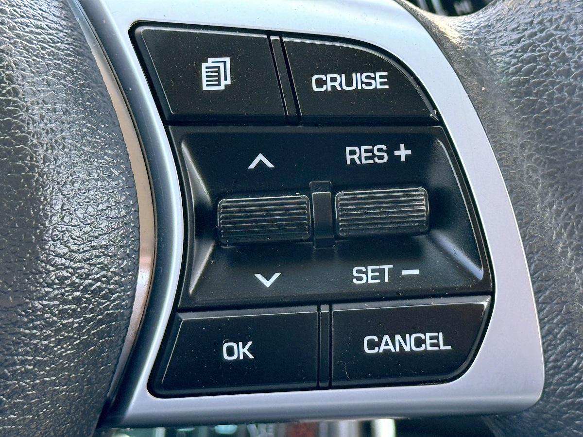 Hyundai Sonata SE 2.4L 2019