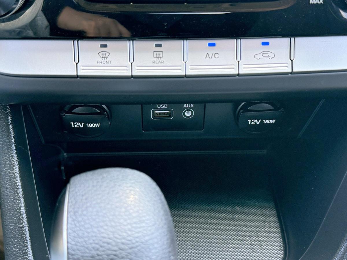 Hyundai Sonata SE 2.4L 2019