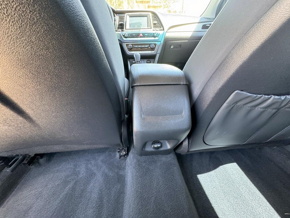 Hyundai Sonata SE 2.4L 2019