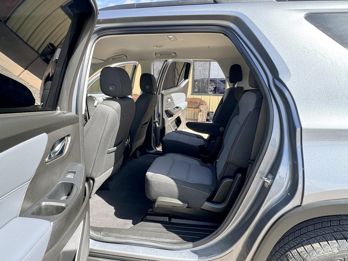 Chevrolet Traverse FWD 4dr LT Cloth w/1LT 2021