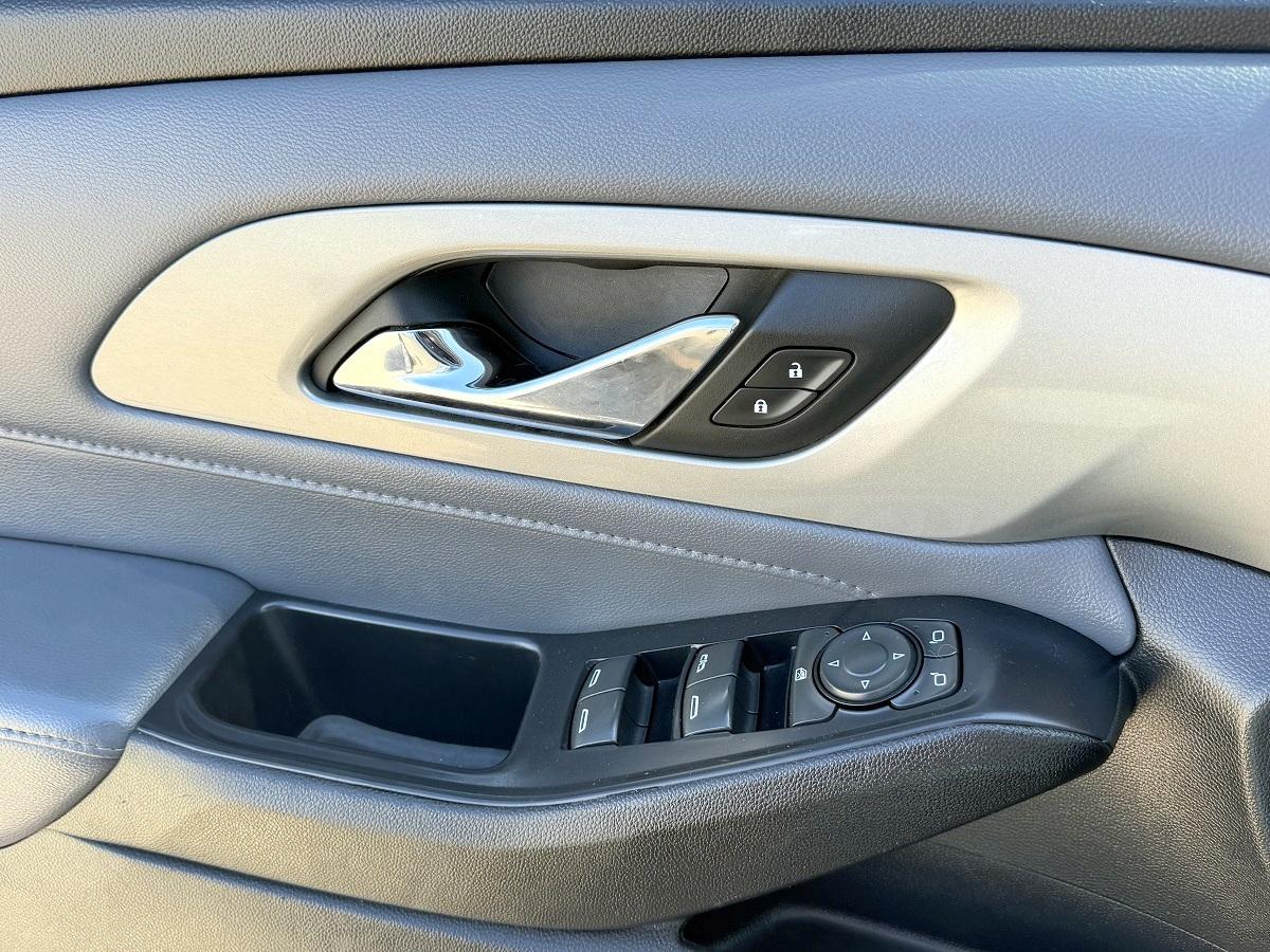 Chevrolet Traverse FWD 4dr LT Cloth w/1LT 2021