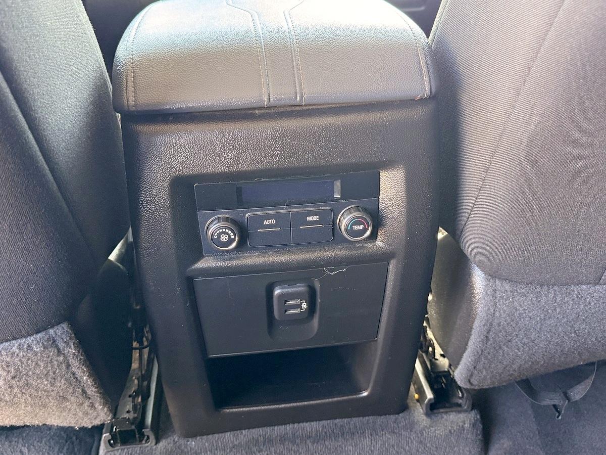 Chevrolet Traverse FWD 4dr LT Cloth w/1LT 2021