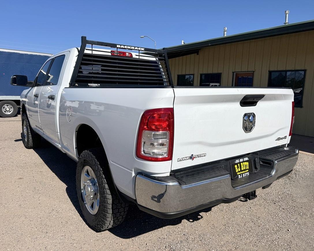 RAM 2500 Big Horn 4x4 Crew Cab 6'4" Box 2022
