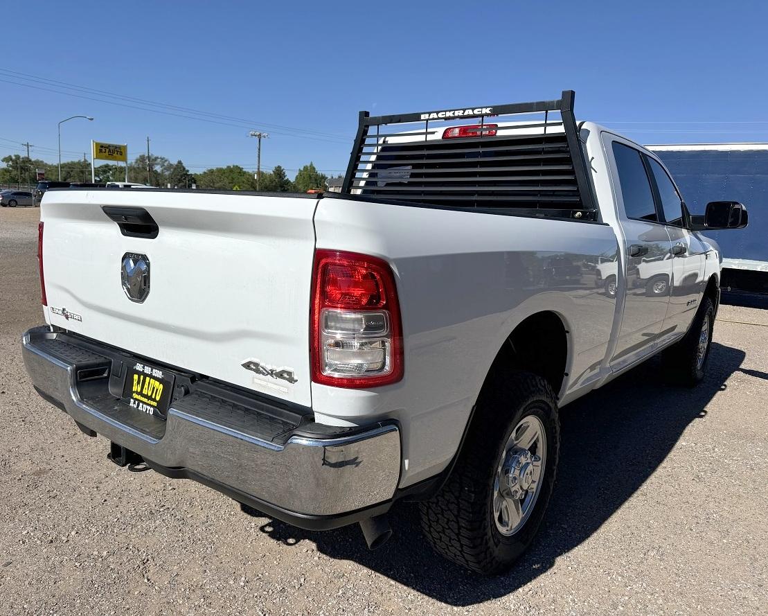 RAM 2500 Big Horn 4x4 Crew Cab 6'4" Box 2022