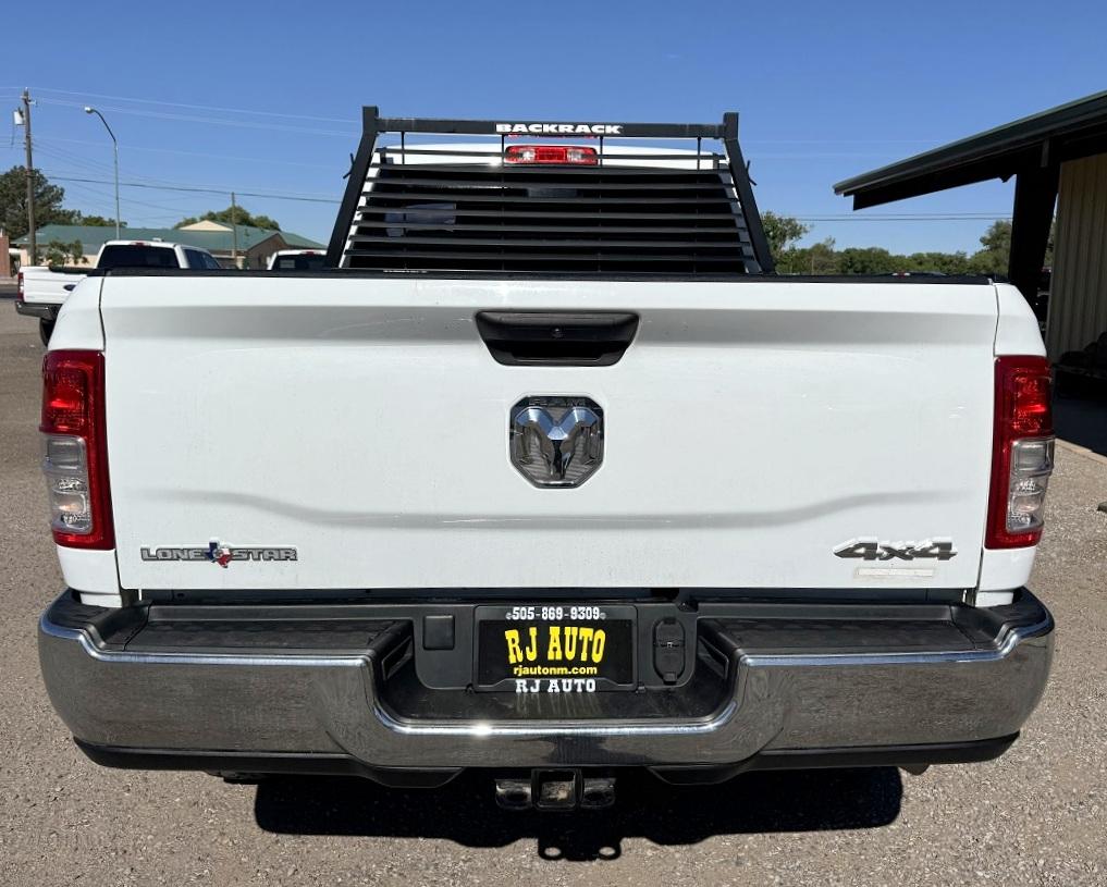 RAM 2500 Big Horn 4x4 Crew Cab 6'4" Box 2022