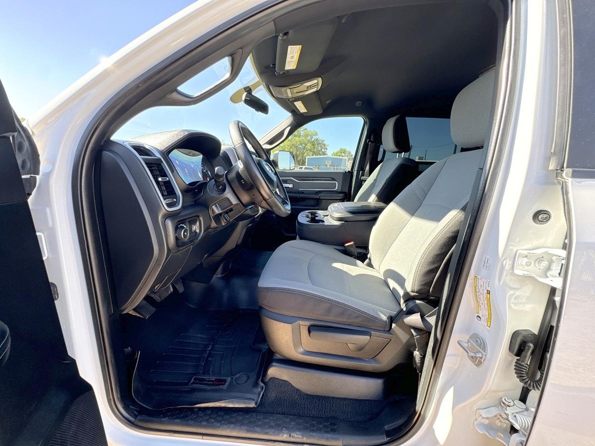 RAM 2500 Big Horn 4x4 Crew Cab 6'4" Box 2022