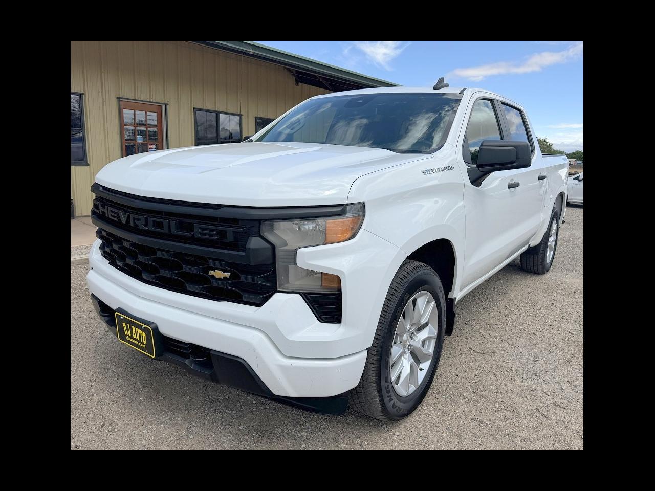 2023 Chevrolet Silverado 1500 Custom 4WD Crew Cab
