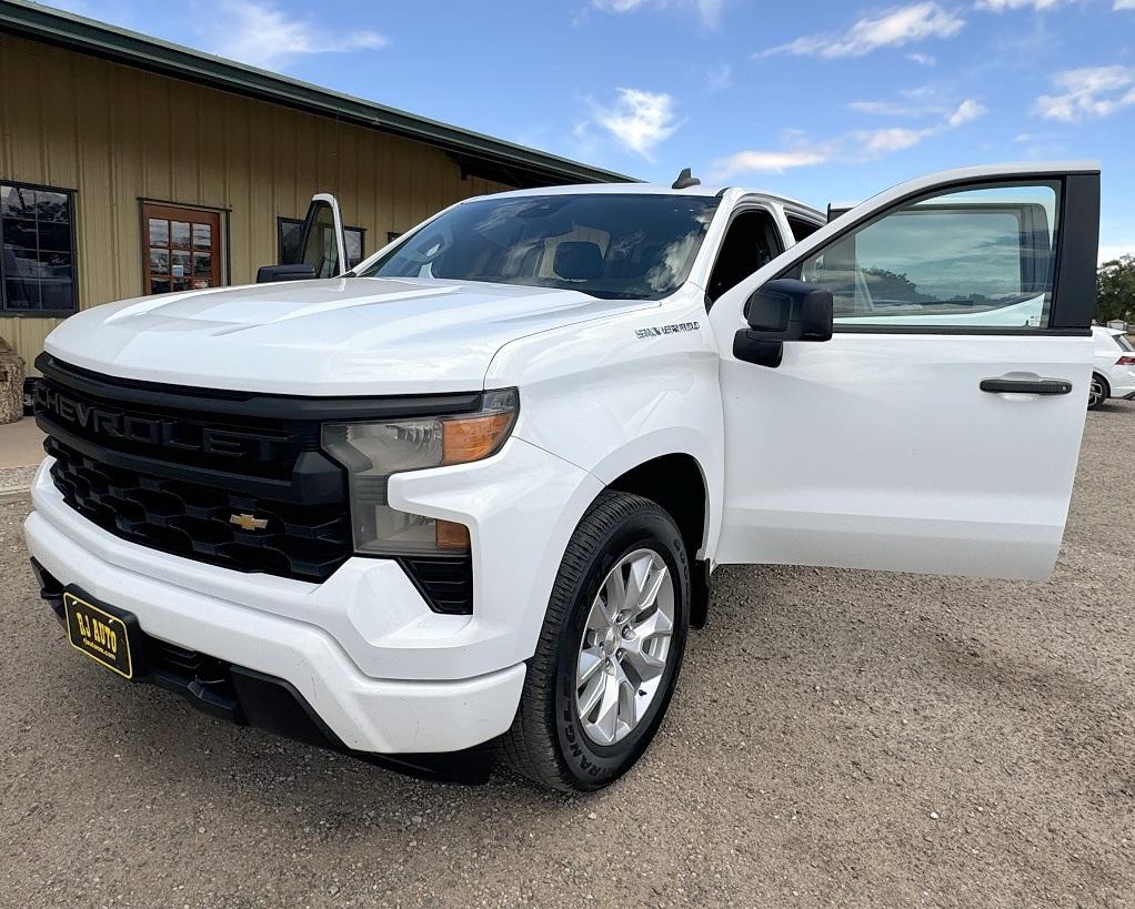Chevrolet Silverado 1500  2023