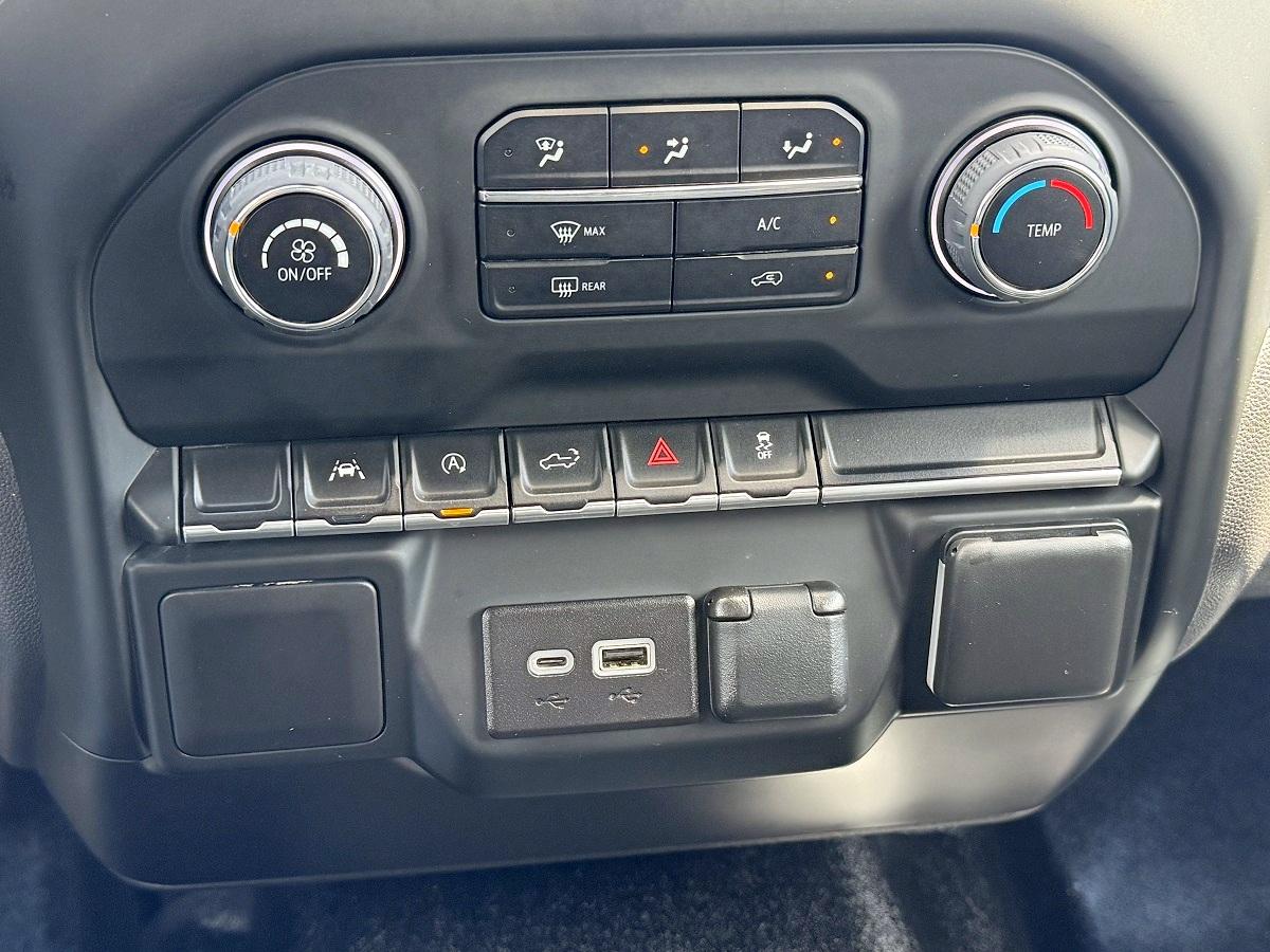 Chevrolet Silverado 1500  2023