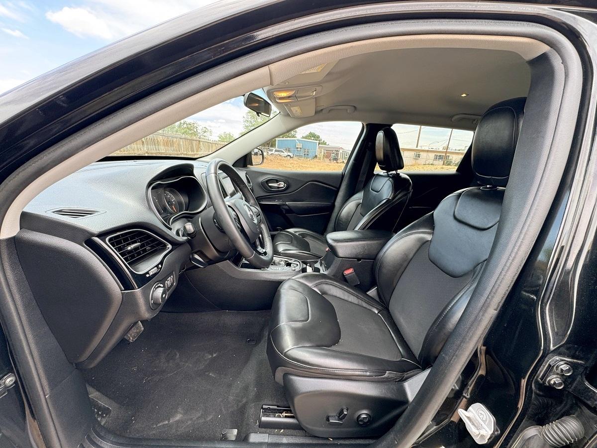 Jeep Cherokee Latitude Plus FWD 2020