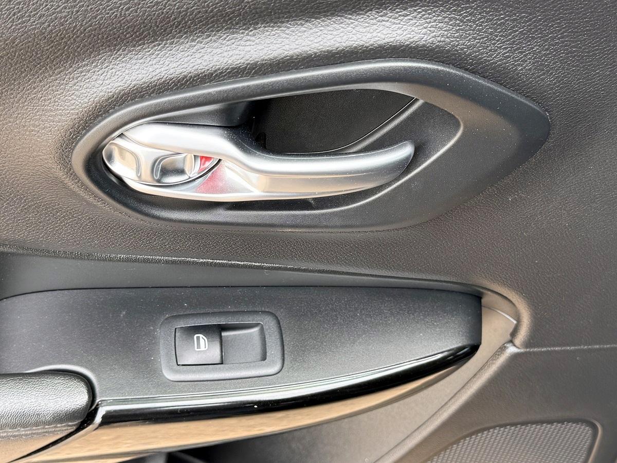 Jeep Cherokee Latitude Plus FWD 2020
