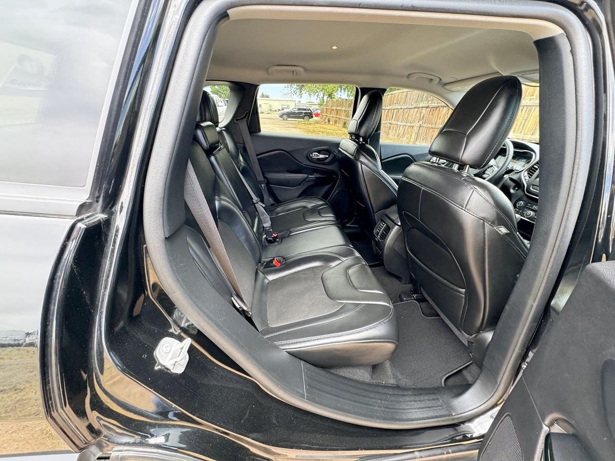 Jeep Cherokee Latitude Plus FWD 2020