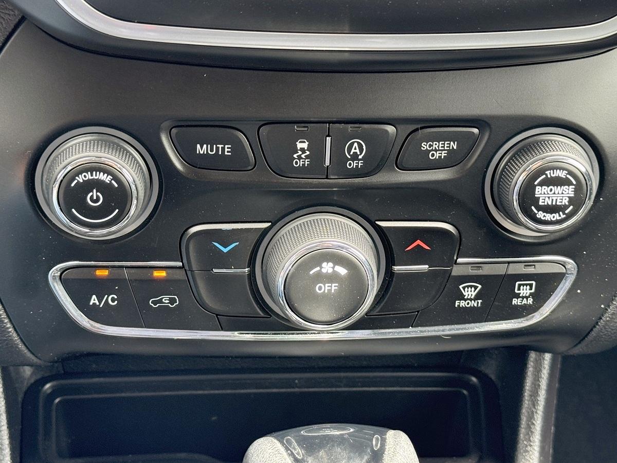 Jeep Cherokee Latitude Plus FWD 2020