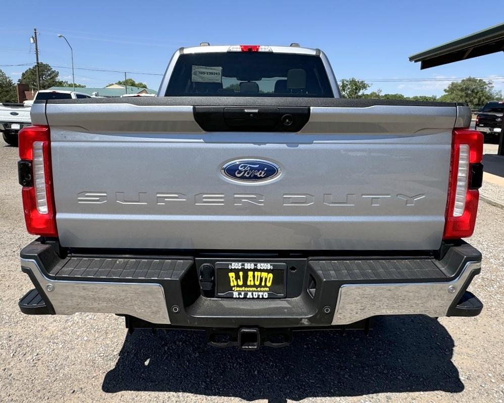 Ford Super Duty F-250 SRW  2023
