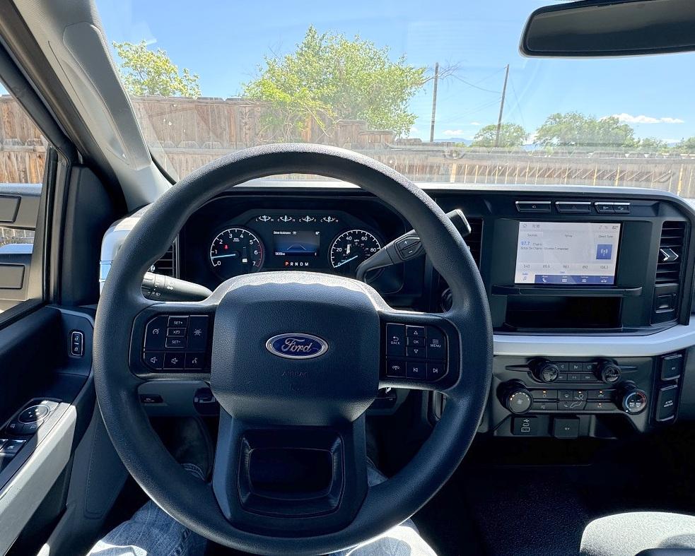 Ford Super Duty F-250 SRW  2023