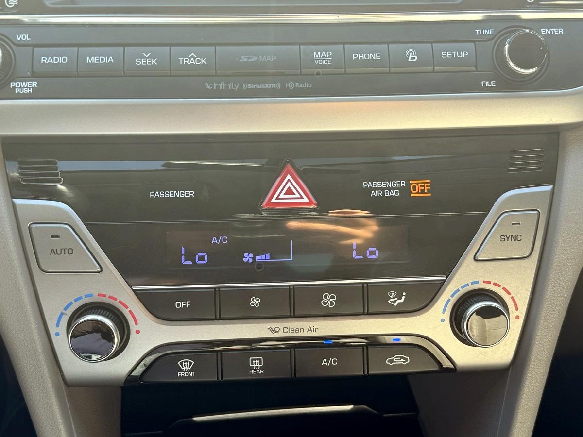 Hyundai Elantra Limited 2.0L Auto (Alabama) *Ltd Avail* 2017
