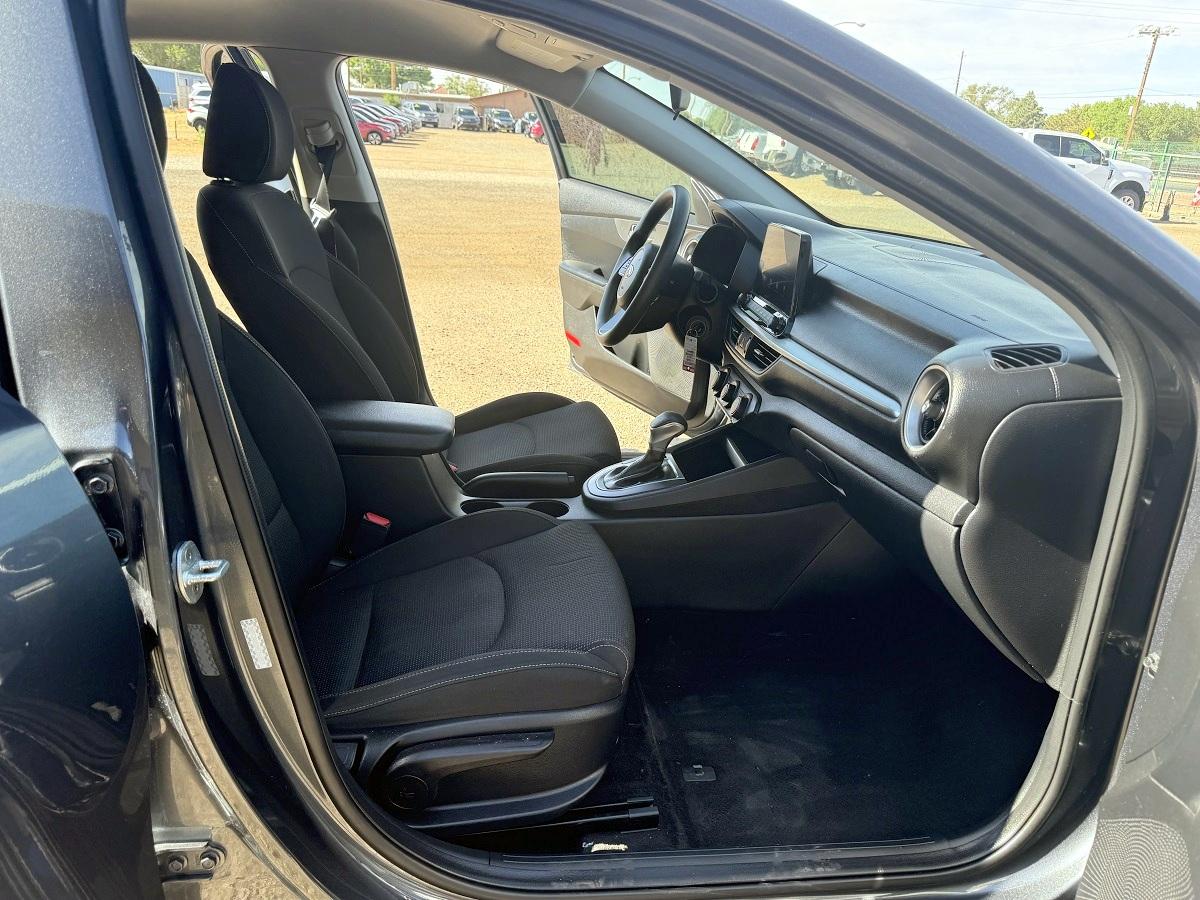Kia Forte LXS IVT 2021