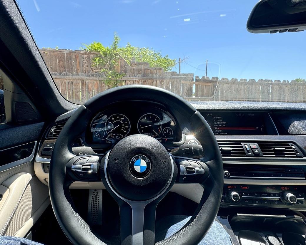 BMW 5 Series 4dr Sdn 535i RWD 2015
