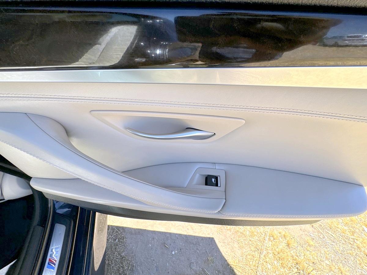 BMW 5 Series 4dr Sdn 535i RWD 2015