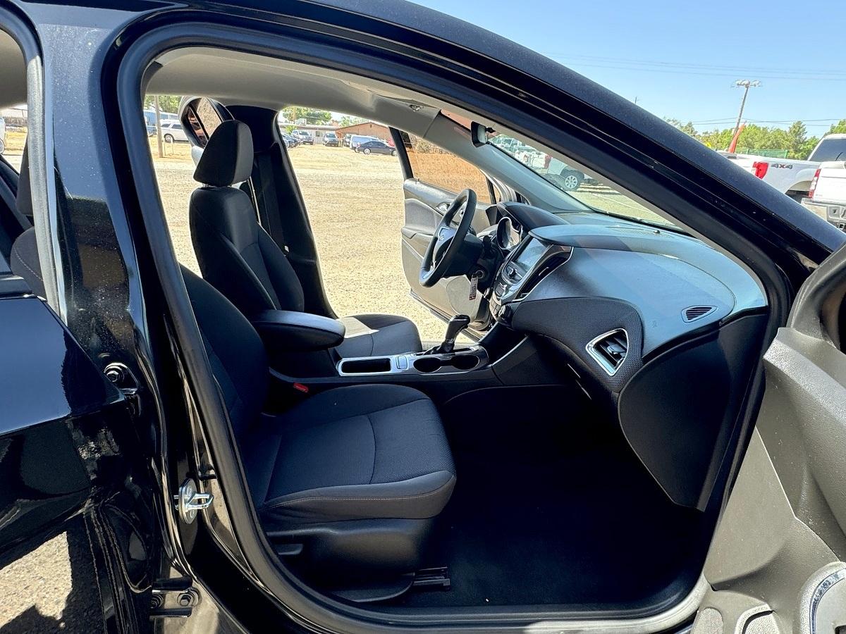 Chevrolet Cruze 4dr Sdn LS 2019