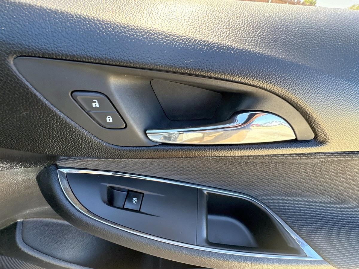 Chevrolet Cruze 4dr Sdn LS 2019