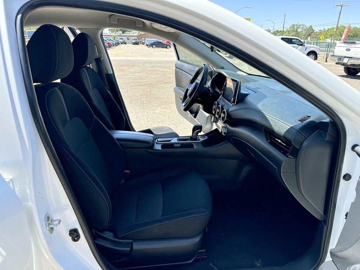 Nissan Sentra SV CVT 2021