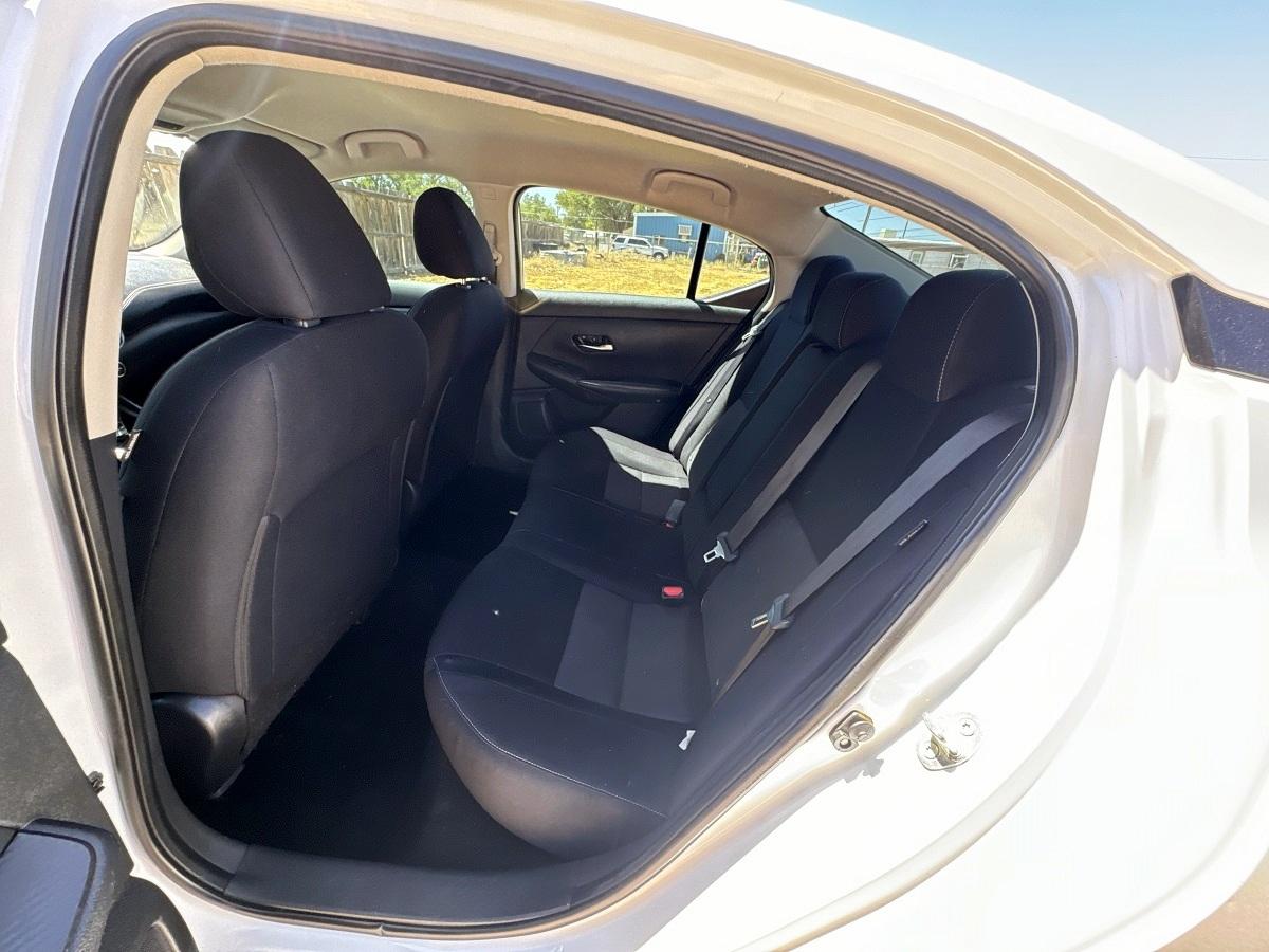 Nissan Sentra SV CVT 2021