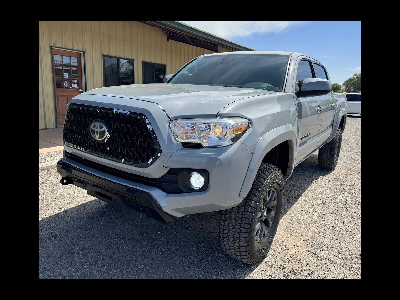 Toyota Tacoma 4WD  2020