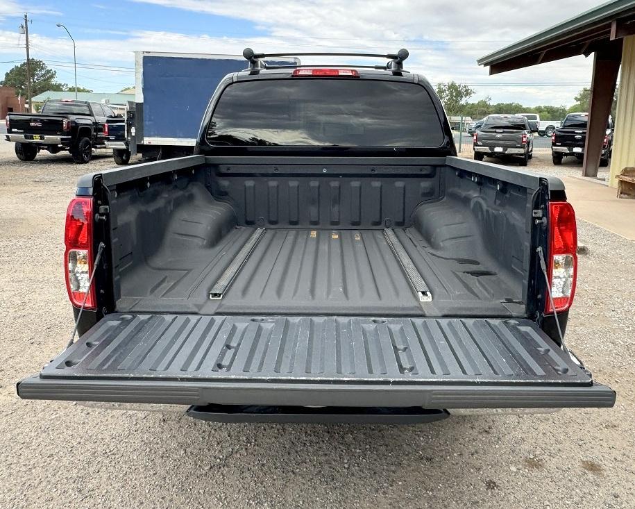 Nissan Frontier 2WD Crew Cab SWB Auto SL 2012