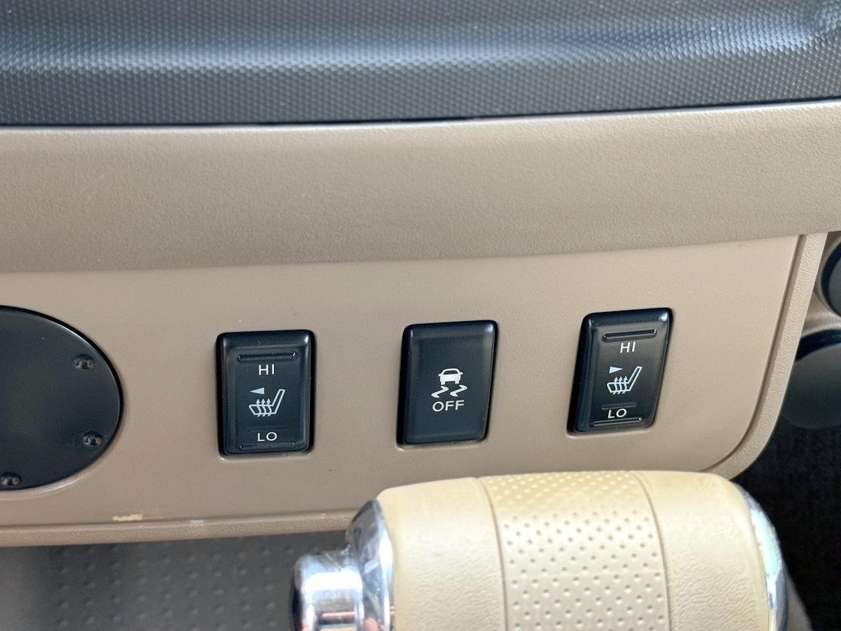Nissan Frontier 2WD Crew Cab SWB Auto SL 2012