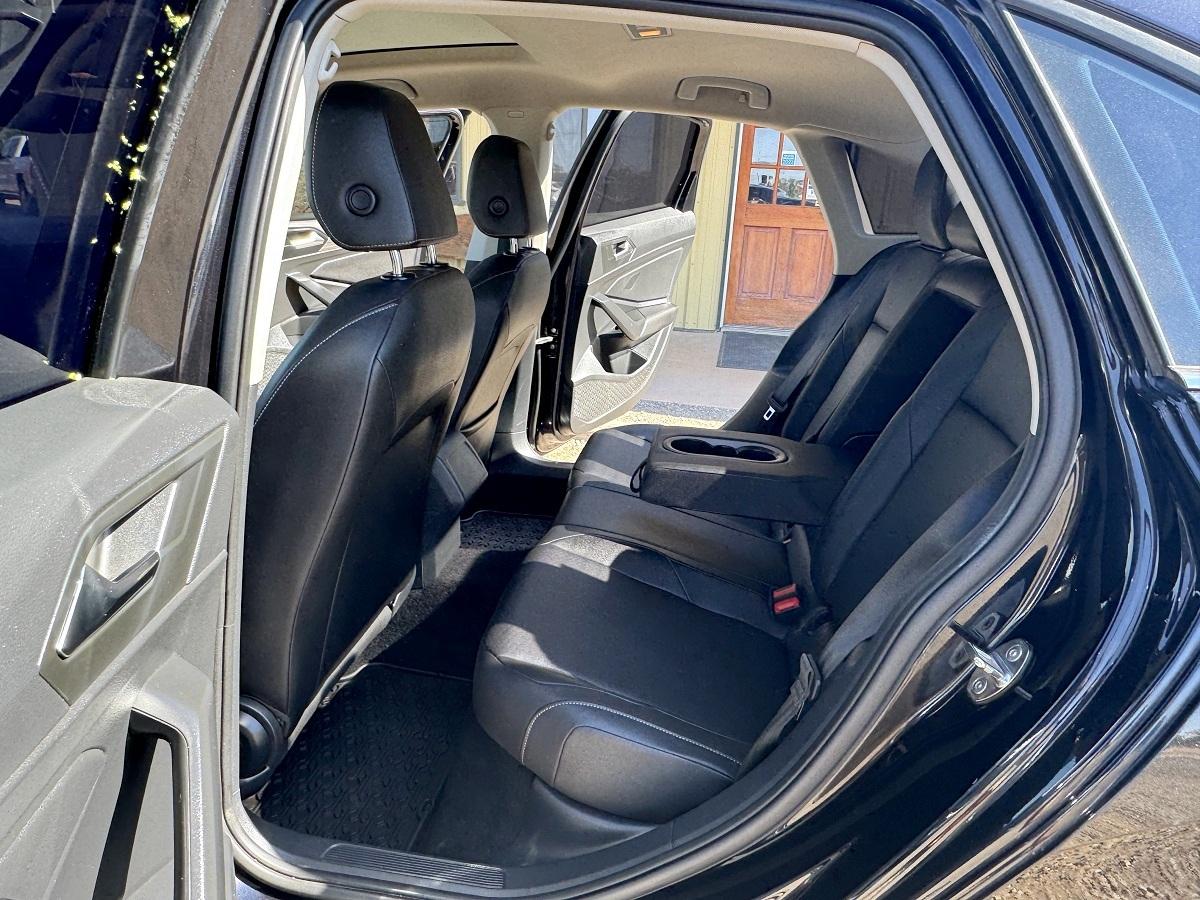 Volkswagen Jetta SEL Auto w/SULEV 2019