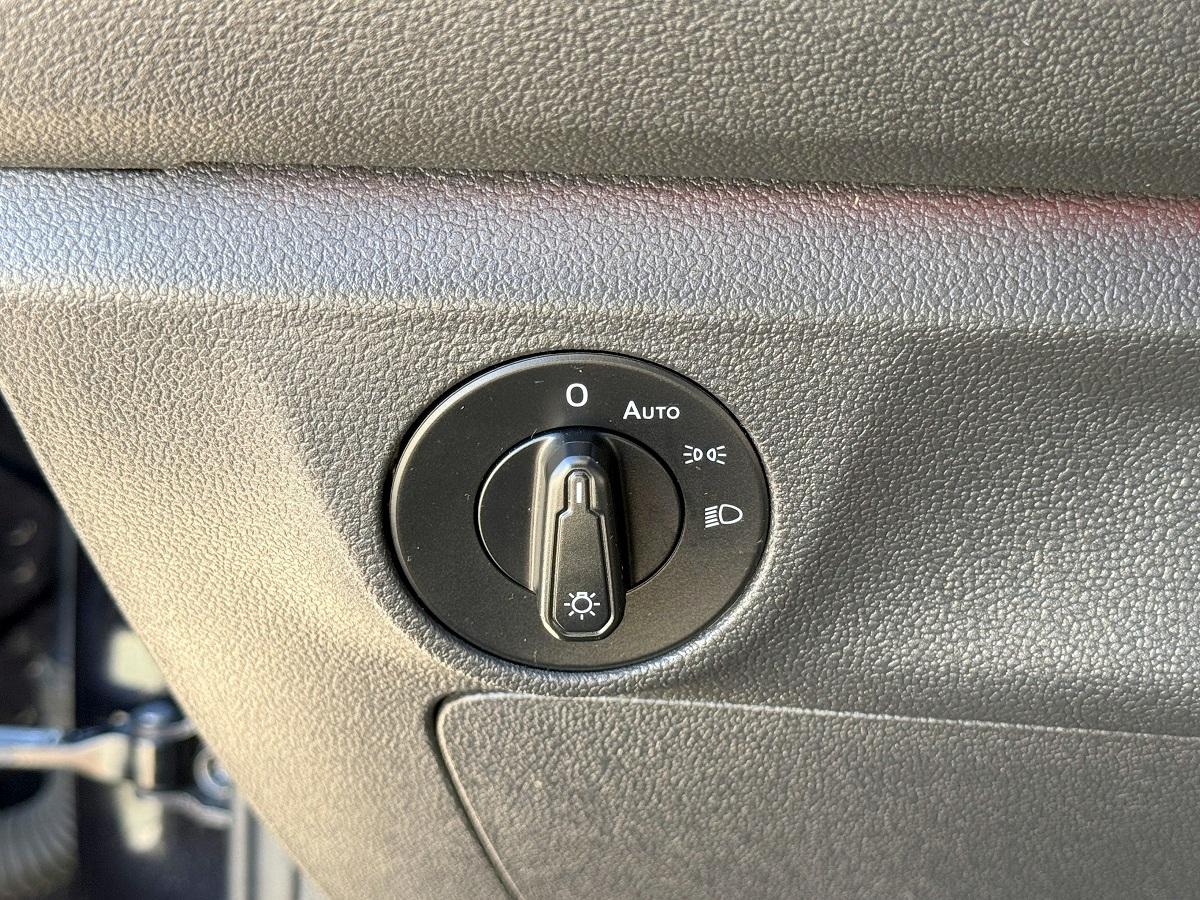 Volkswagen Jetta SEL Auto w/SULEV 2019