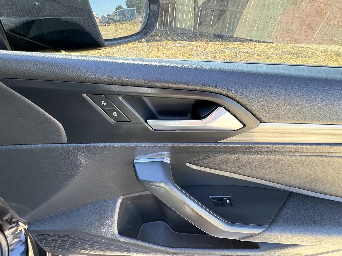 Volkswagen Jetta SEL Auto w/SULEV 2019