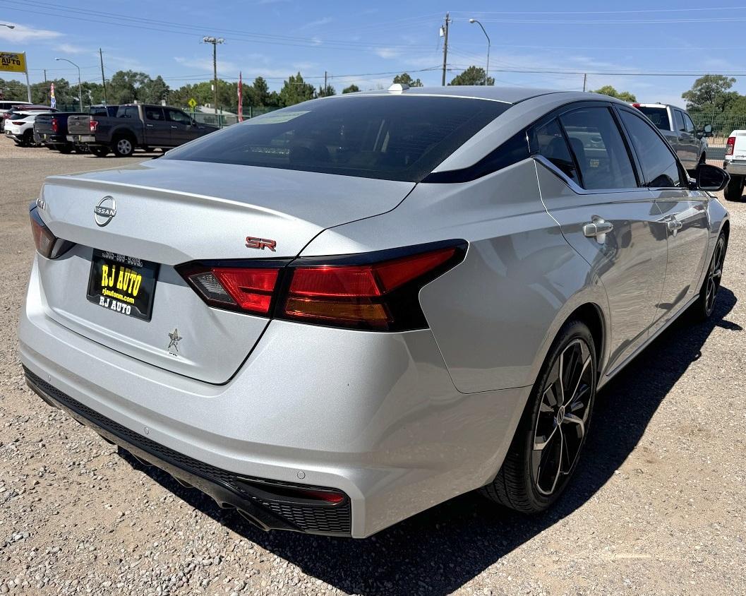 Nissan Altima 2.5 SR Sedan 2023