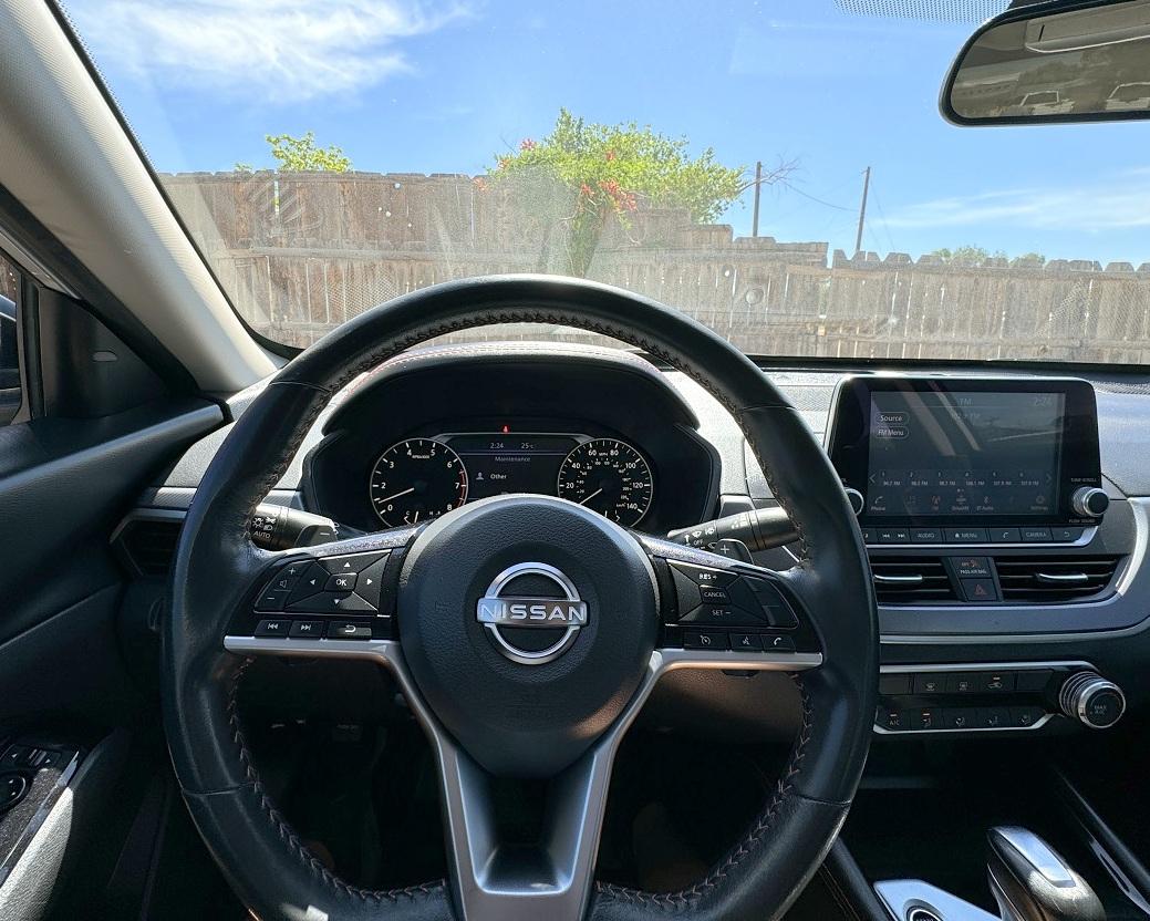 Nissan Altima 2.5 SR Sedan 2023