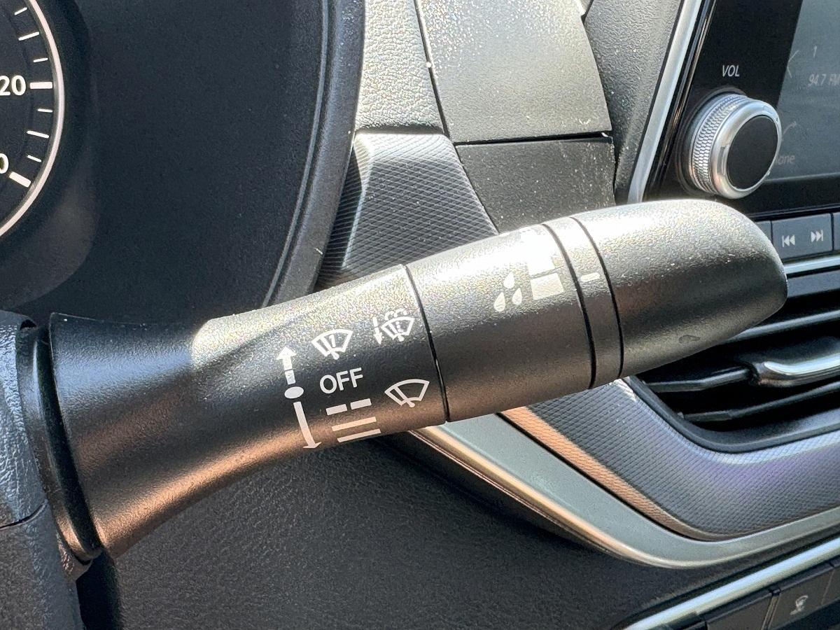 Nissan Altima 2.5 SR Sedan 2023