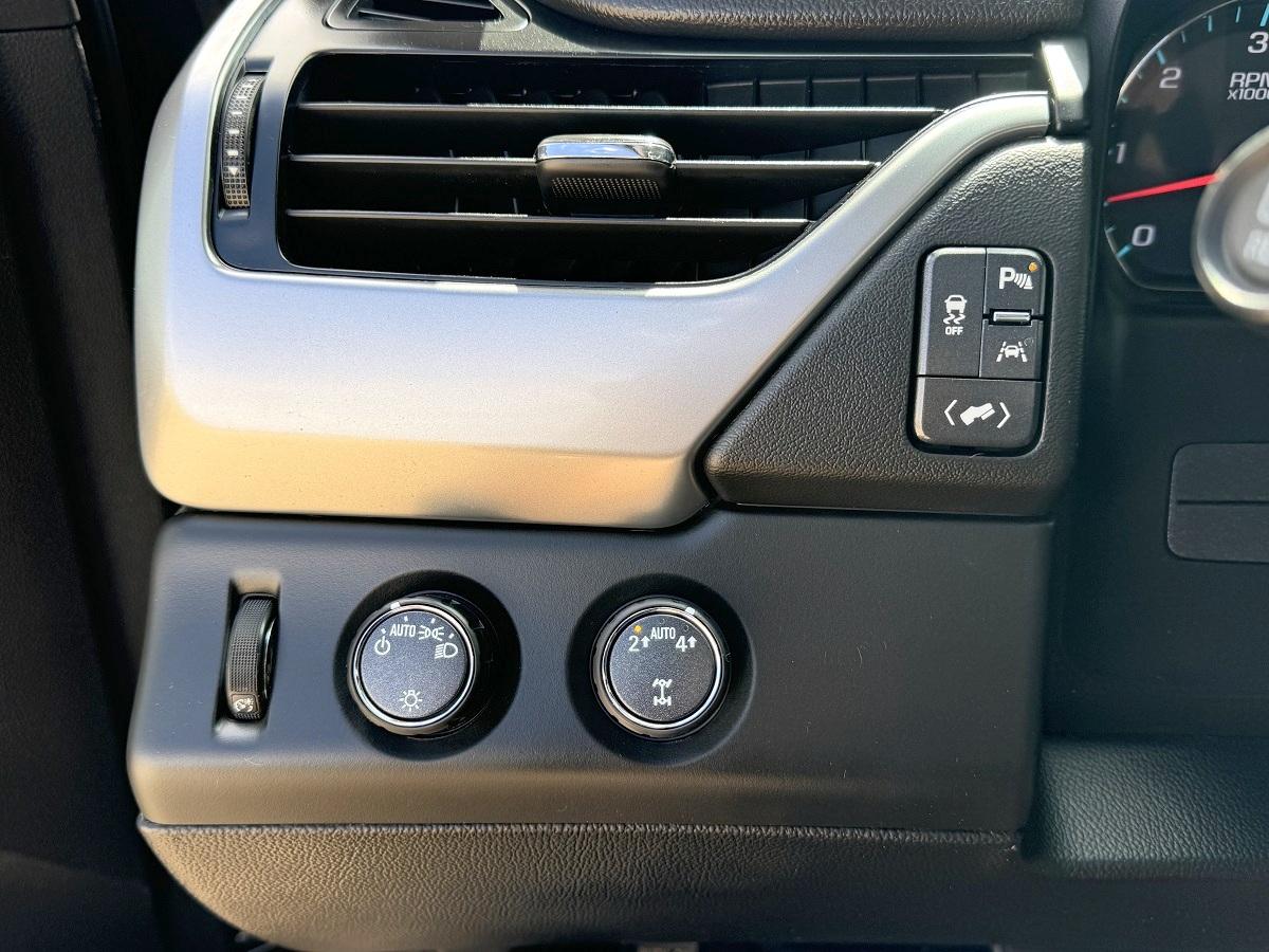 Chevrolet Tahoe 4WD 4dr LT 2020