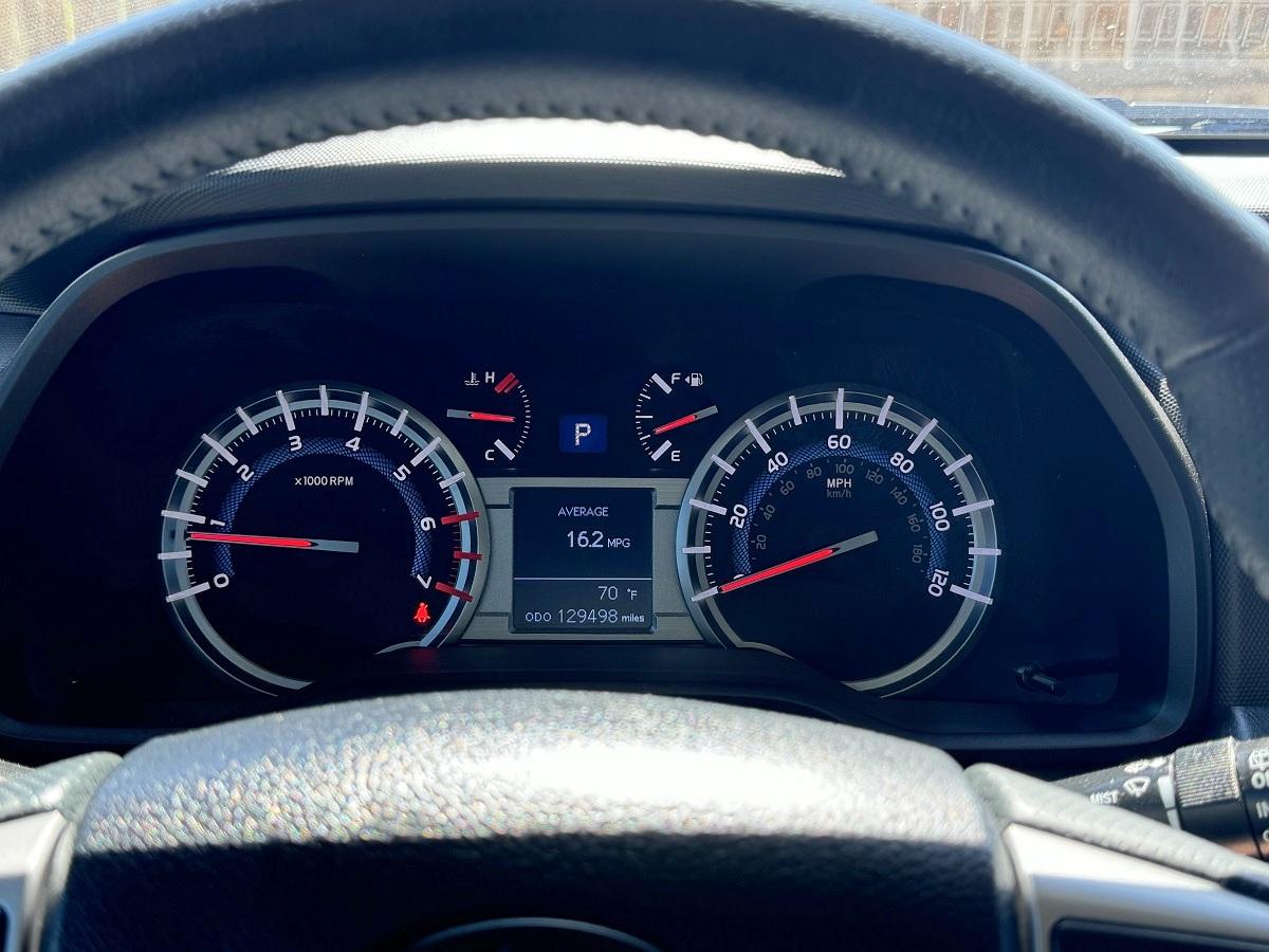 Toyota 4Runner SR5 4WD (Natl) 2017