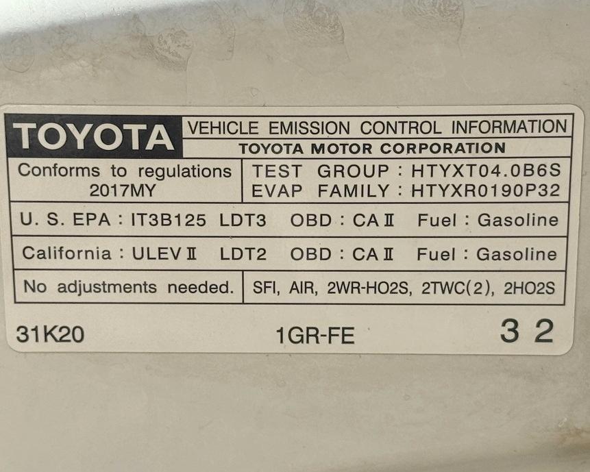 Toyota 4Runner SR5 4WD (Natl) 2017
