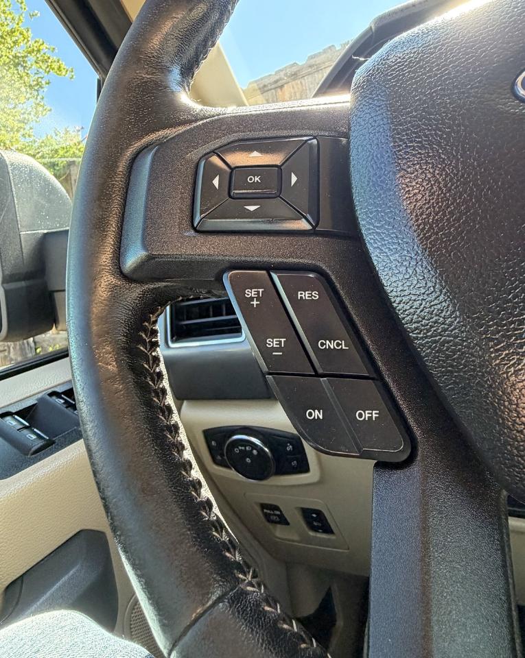 Ford F-150 XLT SuperCrew 2WD 2018
