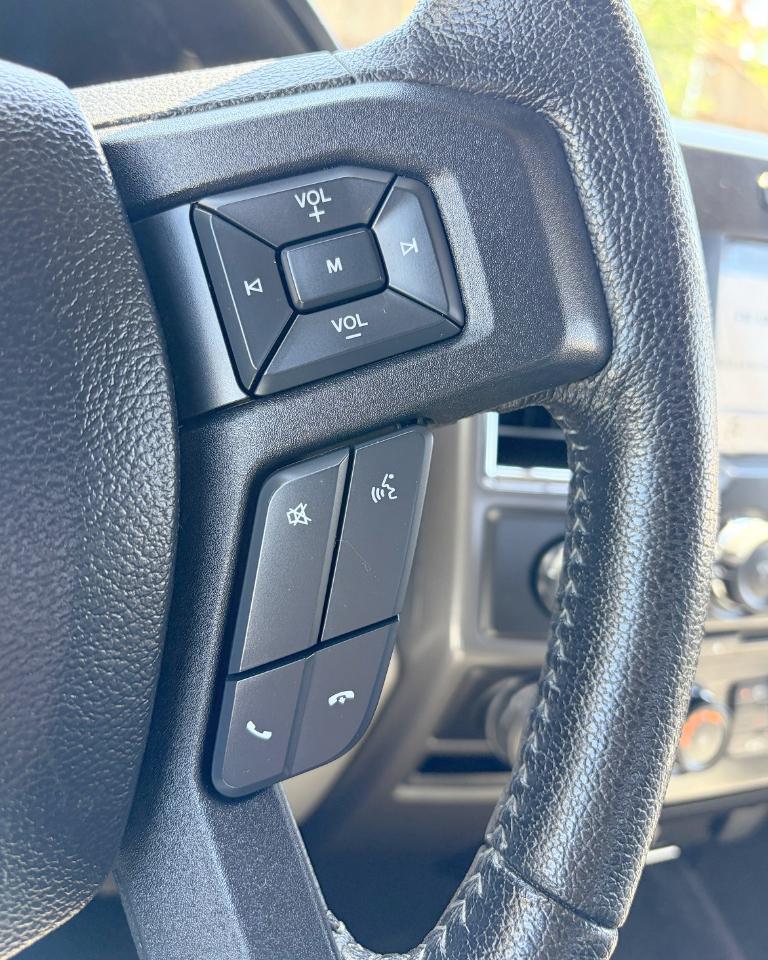 Ford F-150 XLT SuperCrew 4WD 2016
