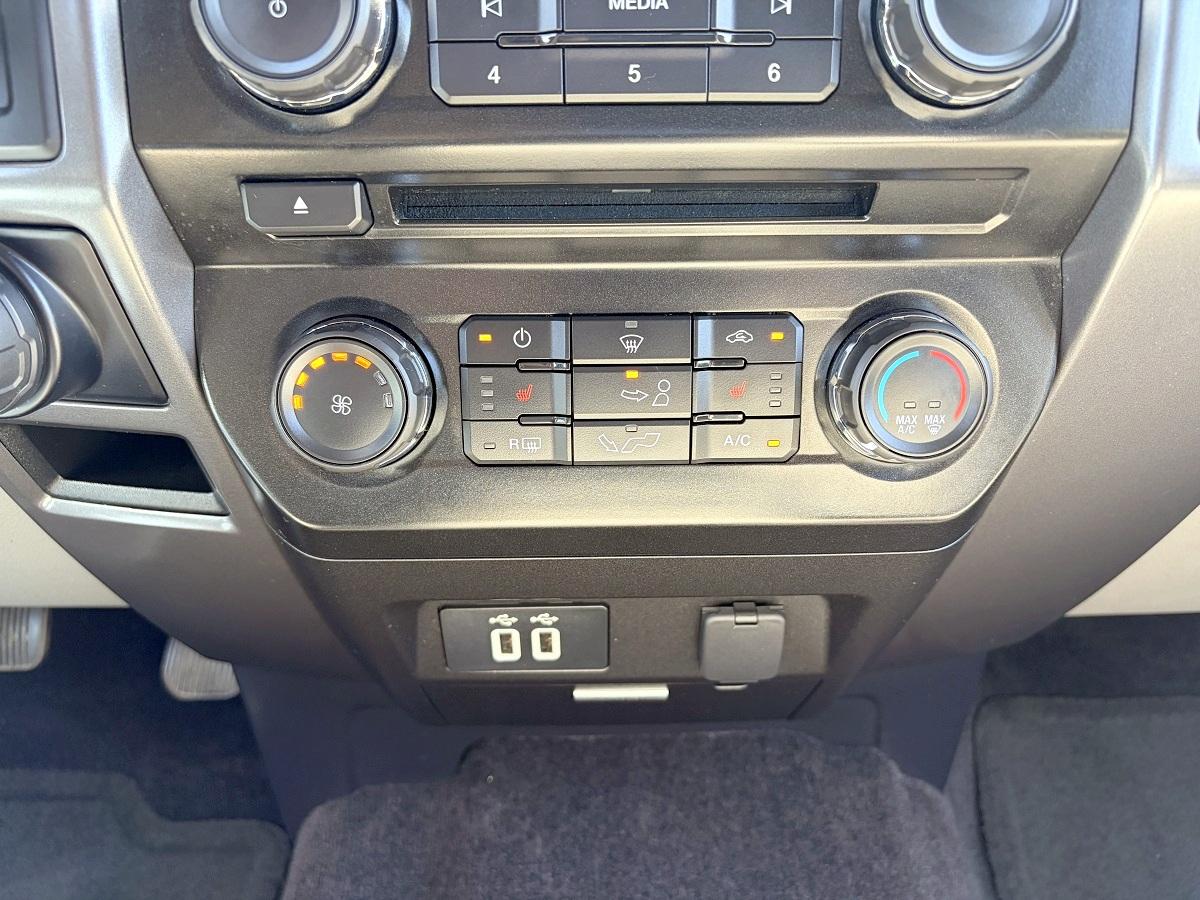 Ford F-150 XLT SuperCrew 4WD 2016